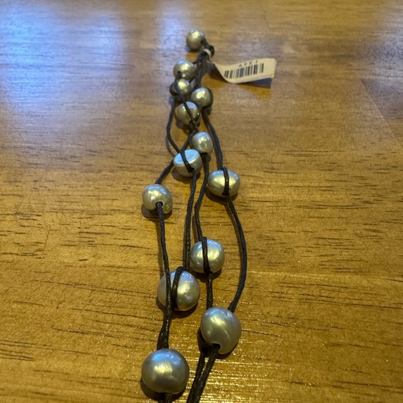 Black and Silver Pearl Bracelet